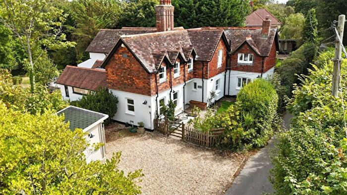 4 Bedroom Semi-Detached House For Sale In Lymore Valley, Milford-On-Sea, Hampshire, SO41