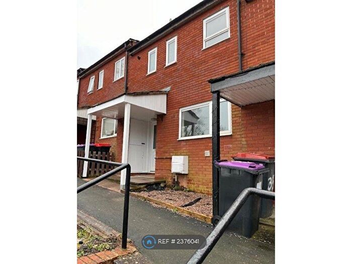 3 Bedroom Terraced House To Rent In Castlecroft, Stirchley, Telford, TF3