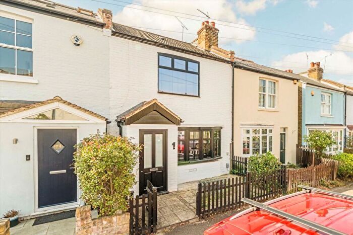 2 Bedroom Terraced House For Sale In Kings Road, Long Ditton, KT6