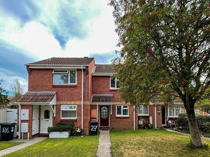 2 Bedroom Terraced House To Rent In St Aidans Close, St George, Bristol, BS5