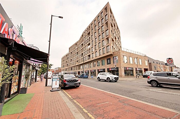 2 Bedroom Flat For Sale In Prowse Court, Fore Street, London, N18