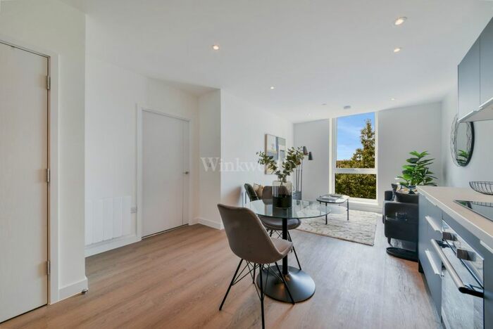 1 Bedroom Flat To Rent In Beckenham Road, Beckenham, BR3