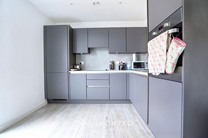 2 Bedroom Apartment To Rent In Chamberlain Court, Ironworks Way, London, E13