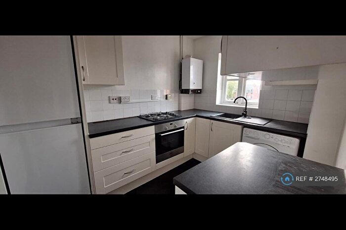 2 Bedroom Flat To Rent In High St, Southminster, CM0