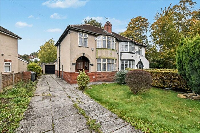 3 Bedroom Semi-detached House For Sale In Scott Hall Road, Leeds, West Yorkshire, LS17