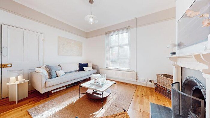 3 Bedroom Terraced House For Sale In John Street, Penarth, CF64