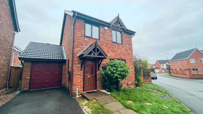 3 Bedroom Detached House To Rent In Rossington Drive, Littleover, Derby DE23