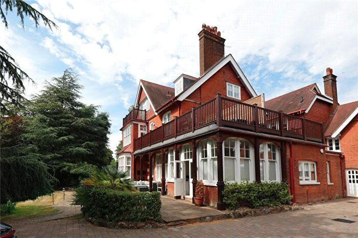 3 Bedroom Flat For Sale In Caley House, Leopold Road, SW19