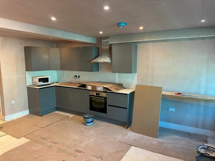 3 Bedroom Maisonette To Rent In Chatsworth Road, Yeading, Hayes, UB4