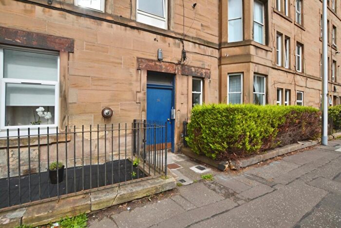 2 Bedroom Flat To Rent In Slateford Road, Edinburgh, EH11
