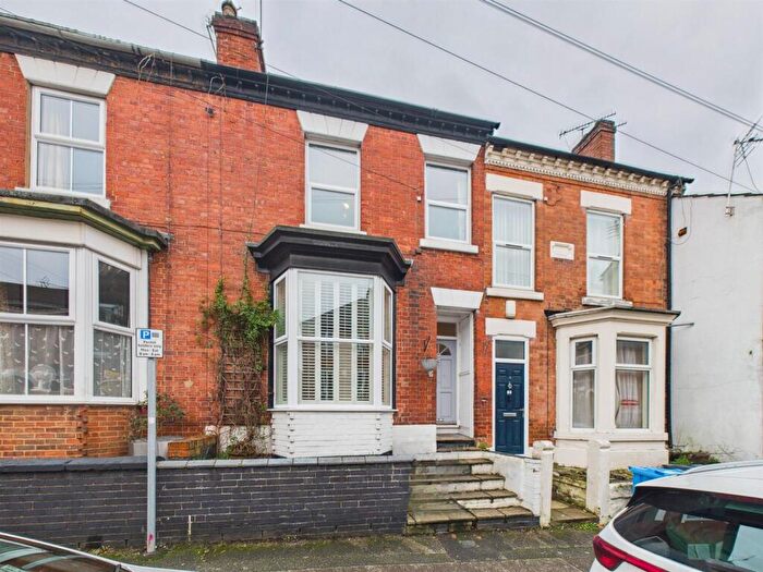 3 Bedroom Terraced House For Sale In Edward Street, Derby, DE1
