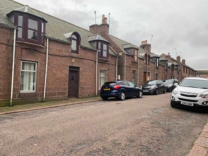2 Bedroom Flat To Rent In Gladstone Road, Peterhead, Aberdeenshire, AB42