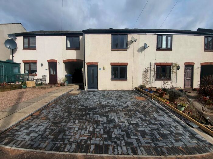 3 Bedroom Terraced House To Rent In Greenway Croft, Wirksworth, Matlock DE4