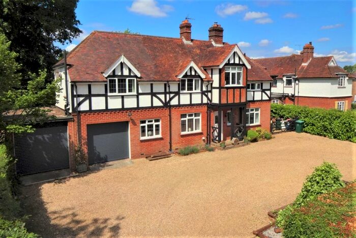 4 Bedroom Detached House To Rent In Rusper Road, Ifield, Crawley, RH11