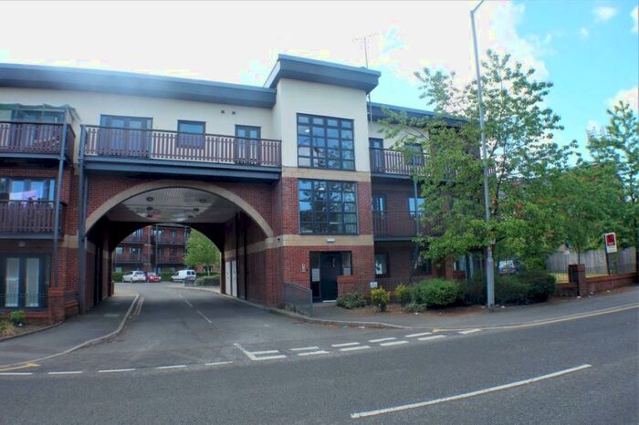 2 Bedroom Apartment To Rent In Canalside, Water Street, Radcliffe, M26