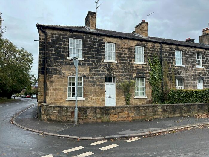 4 Bedroom End Of Terrace House For Sale In Barnsley Road, Pontefract, WF7