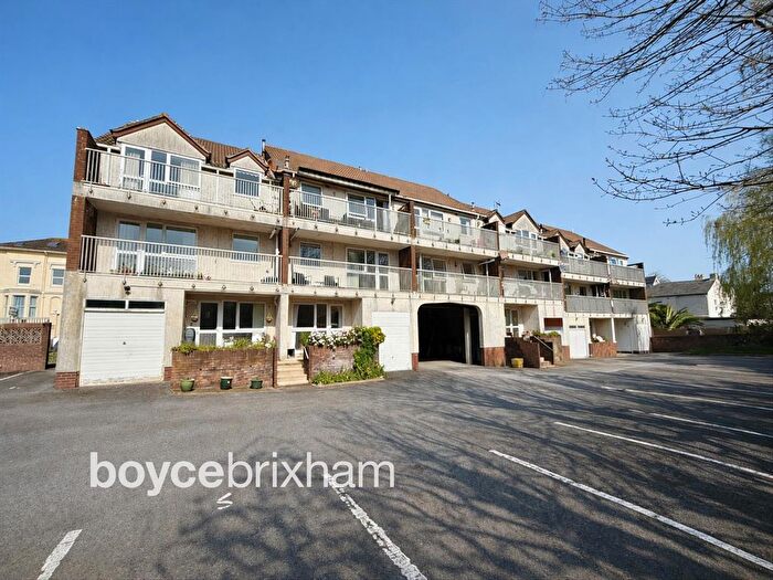 2 Bedroom Flat For Sale In New Road, Brixham, TQ5