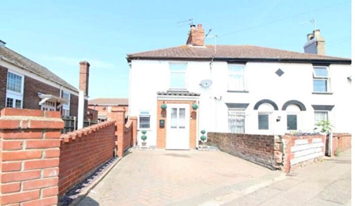 2 Bedroom End Of Terrace House To Rent In Lady Haven Road, Great Yarmouth, NR31