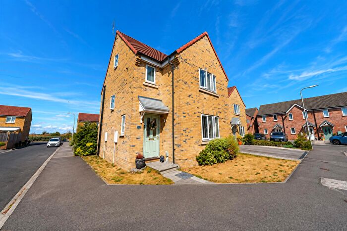 4 Bedroom Detached House For Sale In Chartwell Gardens, Kingswood, Hull, HU7