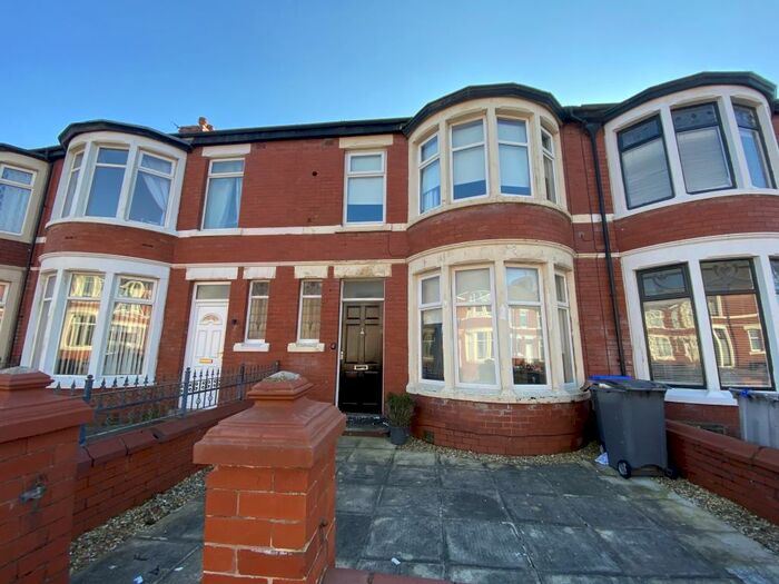 3 Bedroom Terraced House To Rent In Chesterfield Road, Blackpool, FY1