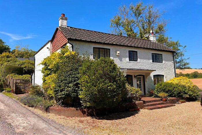 4 Bedroom Detached House For Sale In Houghton, Arundel, West Sussex, BN18