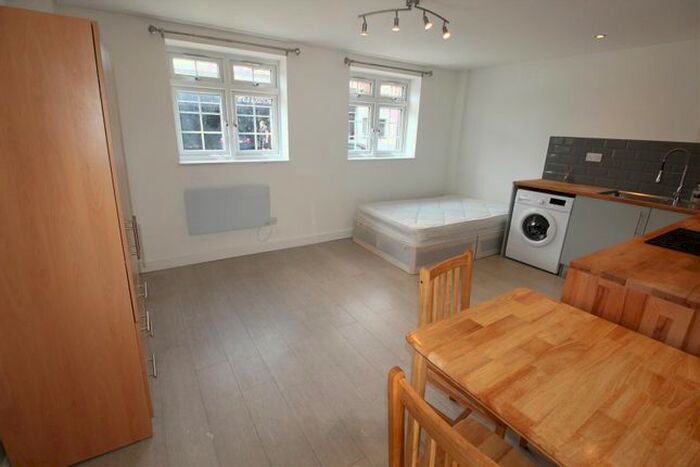 Studio To Rent In Jasmine Court, Whitehouse Avenue, Borehamwood, WD6