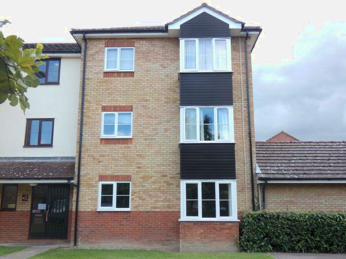 2 Bedroom Flat To Rent In Tamarin Gardens, Cherry Hinton, CB1