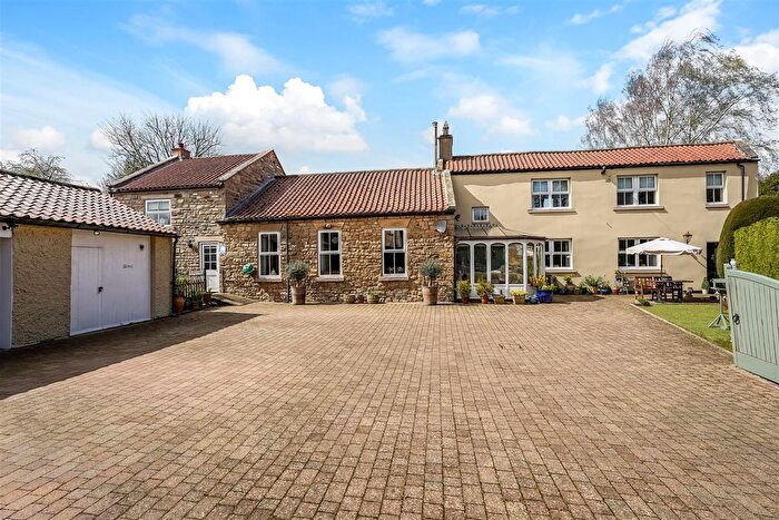 6 Bedroom Detached House For Sale In Winston Road, Staindrop, Darlington, DL2