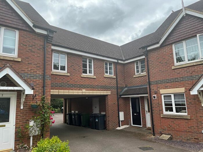 1 Bedroom Apartment To Rent In Meadowsweet Walk, Grange Park, NN4
