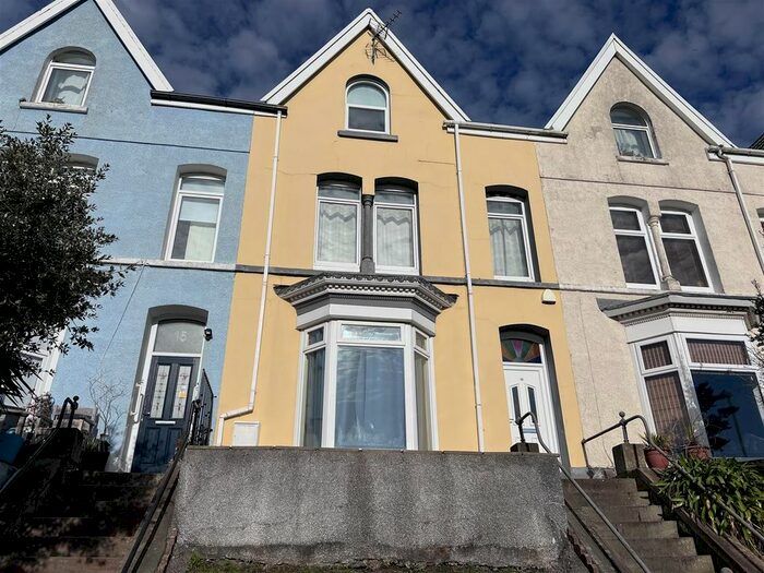 6 Bedroom Terraced House To Rent In Cwmdonkin Terrace, Uplands, Swansea, SA2