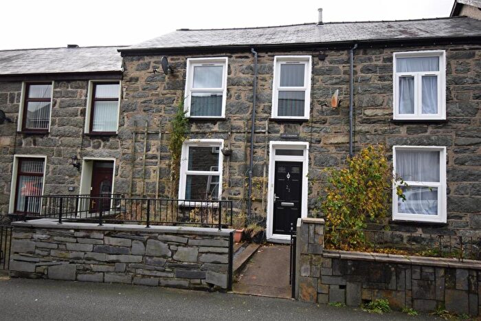 2 Bedroom House For Sale In Heol Maenofferen, Blaenau Ffestiniog, LL41