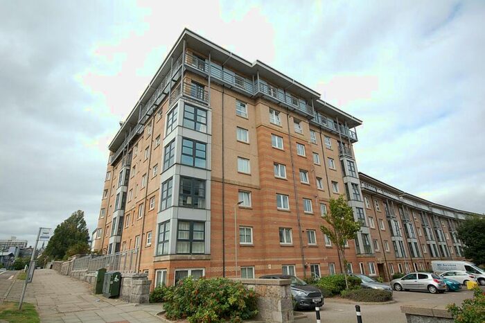 2 Bedroom Flat To Rent In Bannermill Place, City Centre, Aberdeen, AB24
