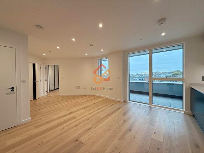 1 Bedroom Flat To Rent In Sofiner House, Belmont Street, Camden, London, NW1