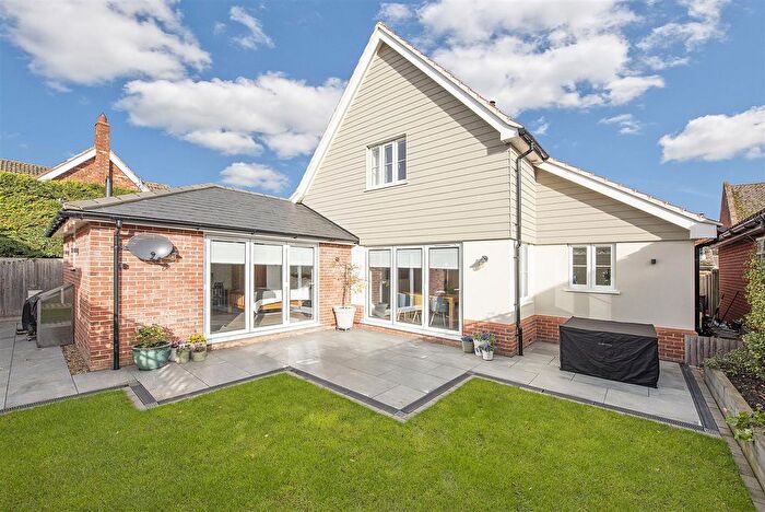 4 Bedroom Detached House For Sale In Pottery Hill, Wattisfield, Diss, IP22