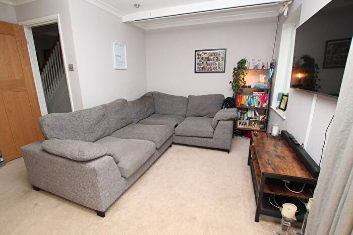 2 Bedroom Terraced House For Sale In Astleham Road, Shepperton, TW17