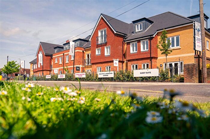 2 Bedroom Apartment For Sale In % Share Of William House, Thatcham, RG19