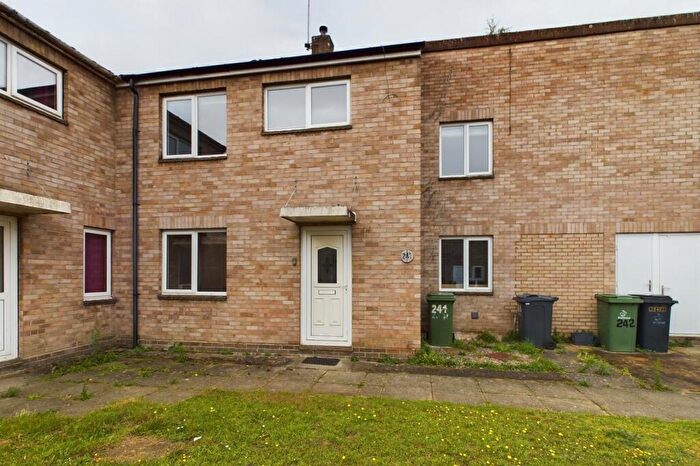 3 Bedroom Terraced House To Rent In St. Johns Way, Thetford, IP24