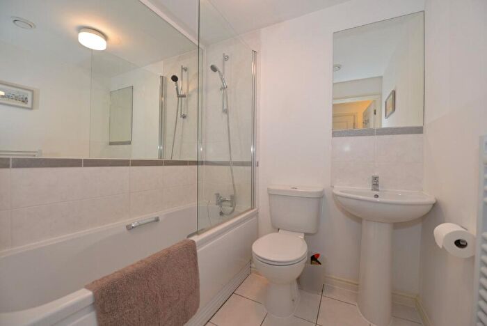 2 Bedroom Flat To Rent In Coxford Road, Southampton, SO16