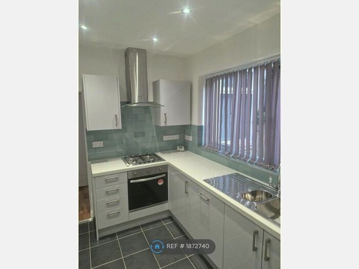 3 Bedroom Terraced House To Rent In Stovell Avenue, Levenshulme, Manchester, M12