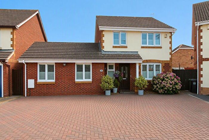 4 Bedroom Detached House For Sale In Meadowland, Yatton, Bristol, BS49