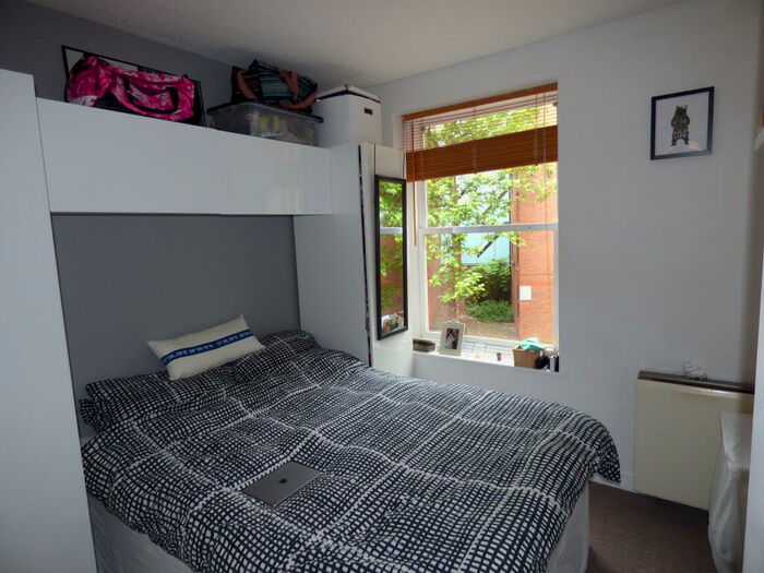 1 Bedroom Apartment To Rent In The Chandlers City Centre, LS2