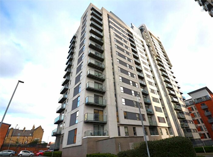 1 Bedroom Apartment To Rent In Britton House, Lord Street, Manchester City Centre, Greater Manchester, M4