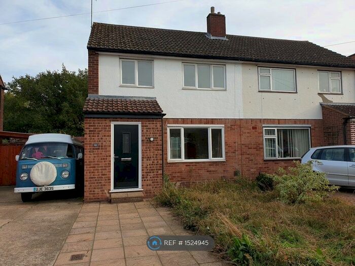 3 Bedroom Semi-Detached House To Rent In Coles Road, Cambridge, CB24