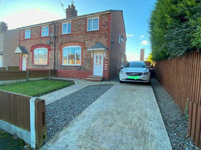 3 Bedroom Semi-Detached House To Rent In Ellesmere Port, Cheshire, CH65