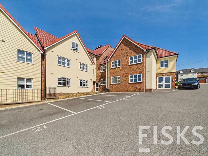 2 Bedroom Flat To Rent In London Road, Benfleet, SS7