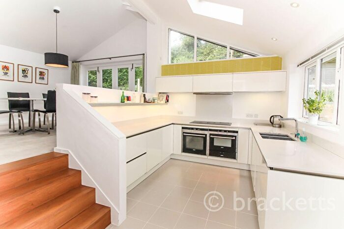 4 Bedroom Detached House To Rent In Forest Way, Tunbridge Wells, TN2