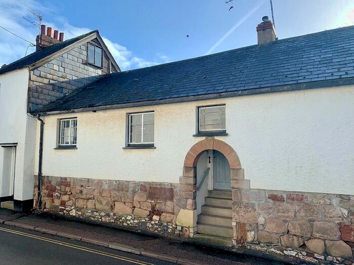 2 Bedroom Terraced House To Rent In Follett Road, Topsham, EX3