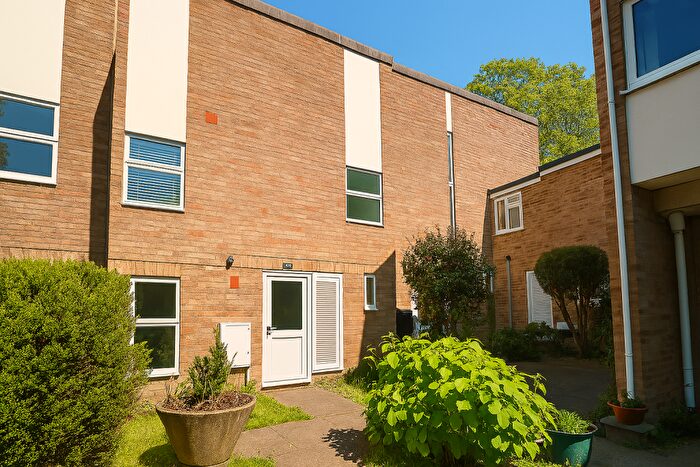 4 Bedroom House To Rent In St. Clairs Road, Croydon, CR0