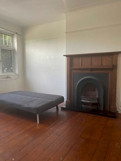 1 Bedroom Flat To Rent In Bouverie Road, Harrow, HA1