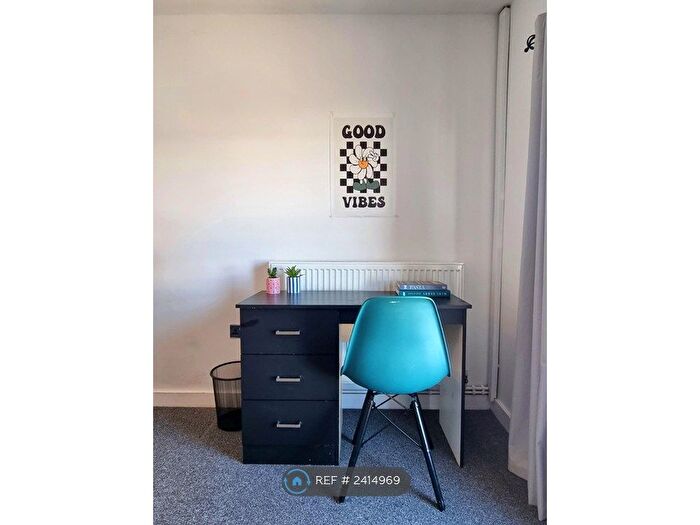 4 Bedroom Terraced House To Rent In Alderson Road, Liverpool, L15